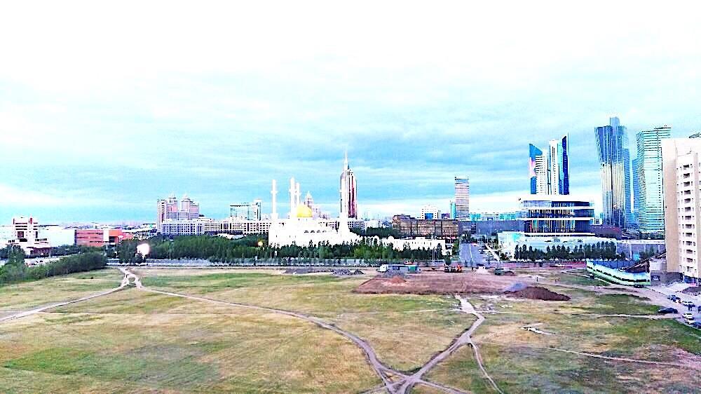 Apartment In Heart Of Astana 外观 照片