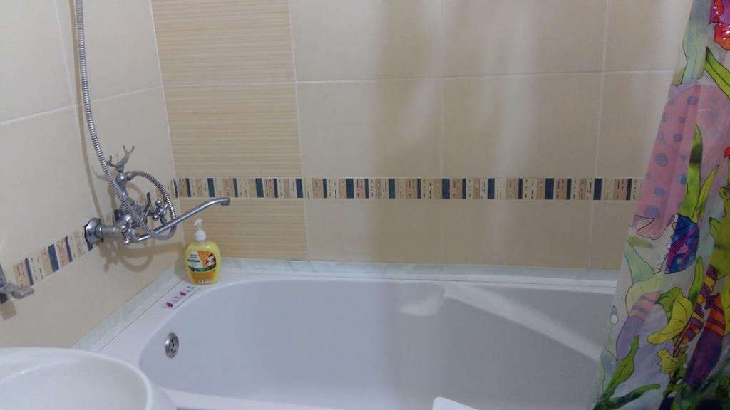 Apartment In Heart Of Astana 外观 照片